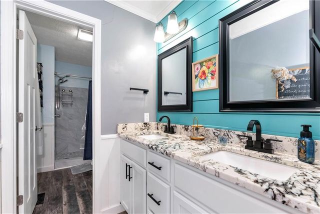 90 Old City Park Road, Lavonia, GA 30553