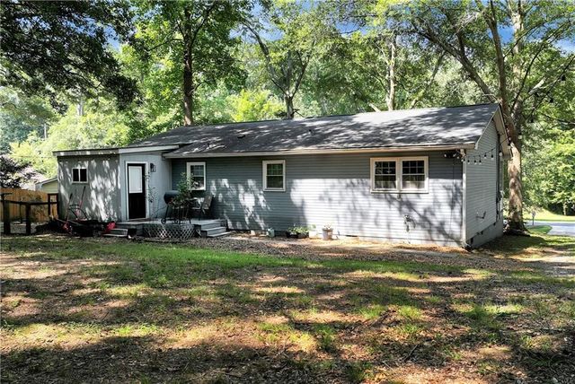 90 Old City Park Road, Lavonia, GA 30553