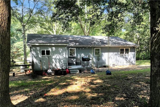 90 Old City Park Road, Lavonia, GA 30553