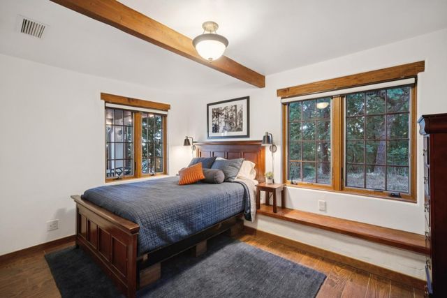 25200 Loma Prieta Avenue, Los Gatos, CA 95033