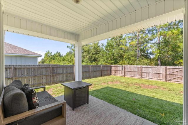 4005 Whitetail Ln, Pensacola, FL 32526