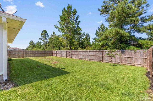 4005 Whitetail Ln, Pensacola, FL 32526
