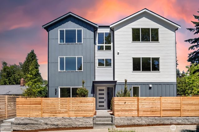334 NE 90th Street, Seattle, WA 98115