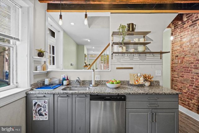 211 PENN ST, Baltimore, MD 21230