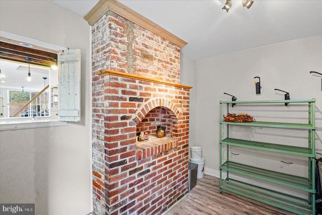 211 PENN ST, Baltimore, MD 21230