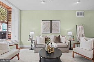 211 PENN ST, Baltimore, MD 21230