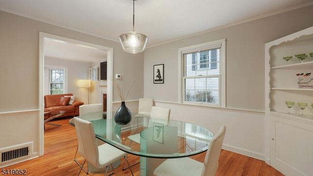 312 Wells St, Westfield Town, NJ 07090