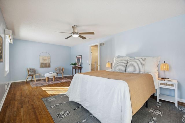 17930 30th Avenue N, Plymouth, MN 55447