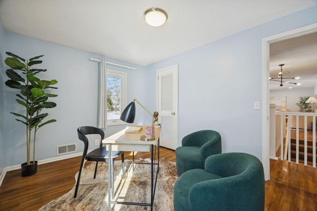 17930 30th Avenue N, Plymouth, MN 55447