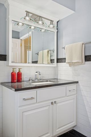 17930 30th Avenue N, Plymouth, MN 55447