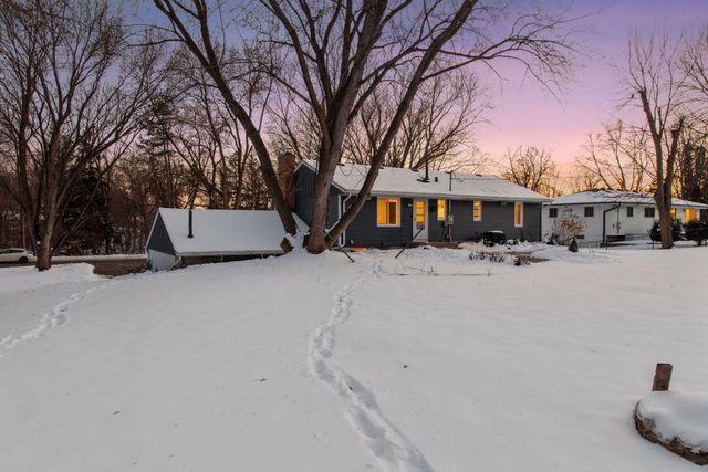 17930 30th Avenue N, Plymouth, MN 55447