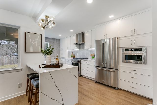 527 Burnside Drive, San Antonio, TX 78209