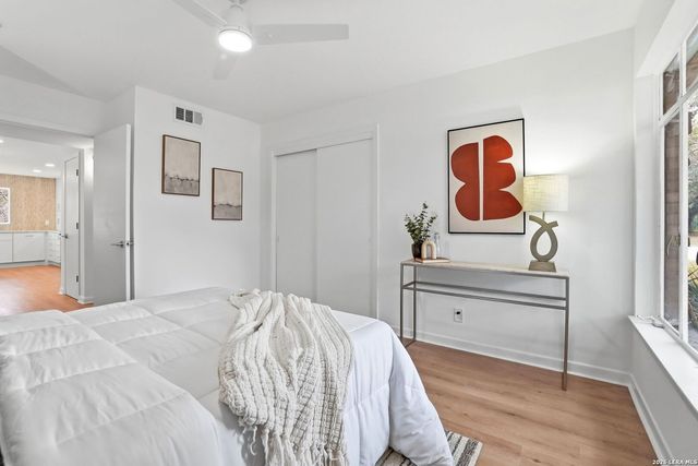 527 Burnside Drive, San Antonio, TX 78209