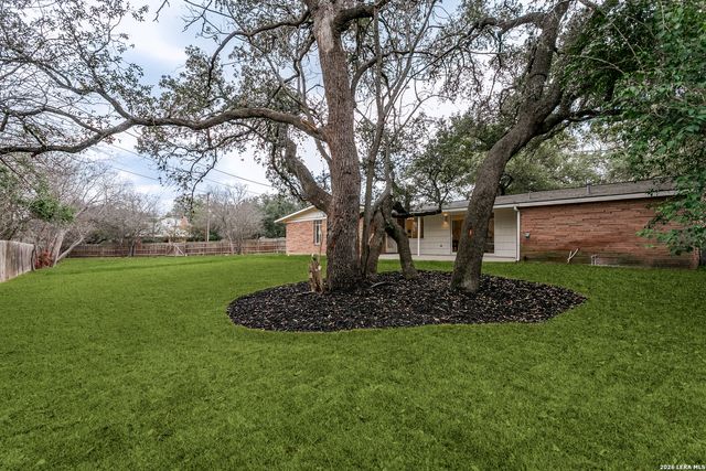 527 Burnside Drive, San Antonio, TX 78209