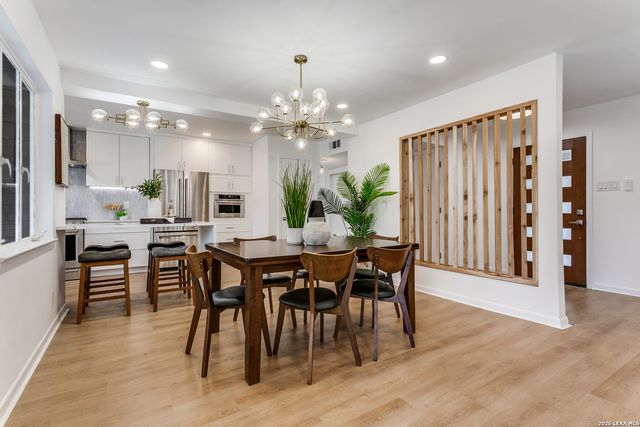 527 Burnside Drive, San Antonio, TX 78209