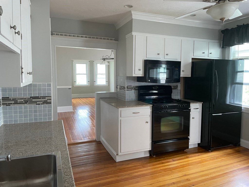 416 Trapelo Rd 3, Belmont, MA 02478