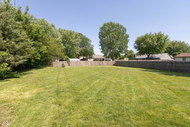 1193 N Meridian Street, Greenwood, IN 46143