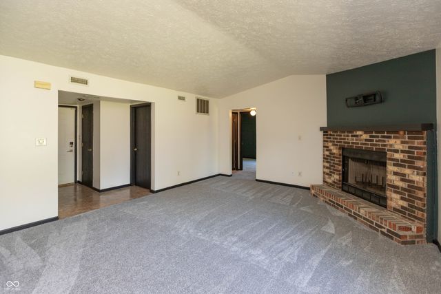 1193 N Meridian Street, Greenwood, IN 46143