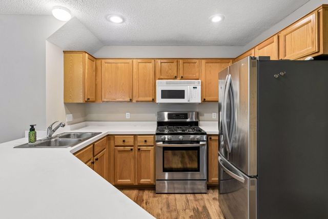 1765 Riverwood Drive 73, Burnsville, MN 55337