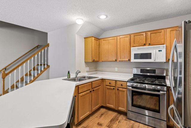 1765 Riverwood Drive 73, Burnsville, MN 55337