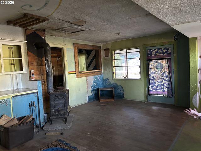 48158 WESTOAK Rd, Westfir, OR 97492