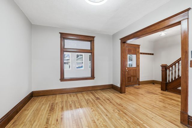 1436 Payne Avenue, Saint Paul, MN 55130