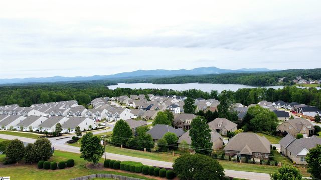 41 Hurshfield Court, Taylors, SC 29687