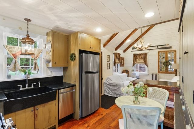 63 Mulford Rd, Andover Twp., NJ 07848