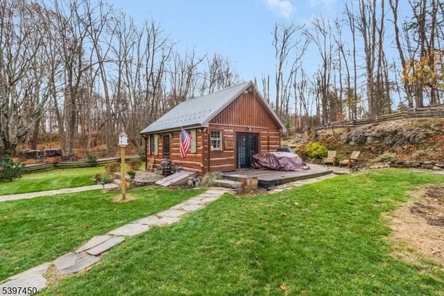 63 Mulford Rd, Andover Twp., NJ 07848