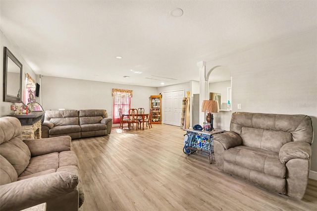 37124 GOLDENROD COURT, Dade City, FL 33523