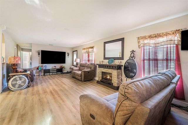 37124 GOLDENROD COURT, Dade City, FL 33523