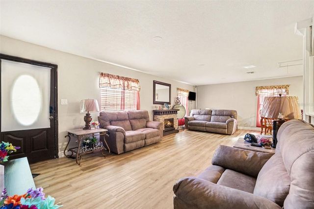 37124 GOLDENROD COURT, Dade City, FL 33523