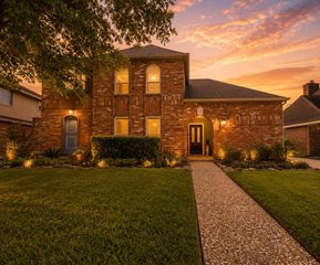 12511 Meadow Lake Drive, Houston, TX 77077