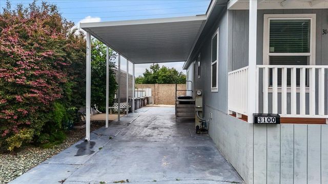 3100 Celebrity Ln, Modesto, CA 95350