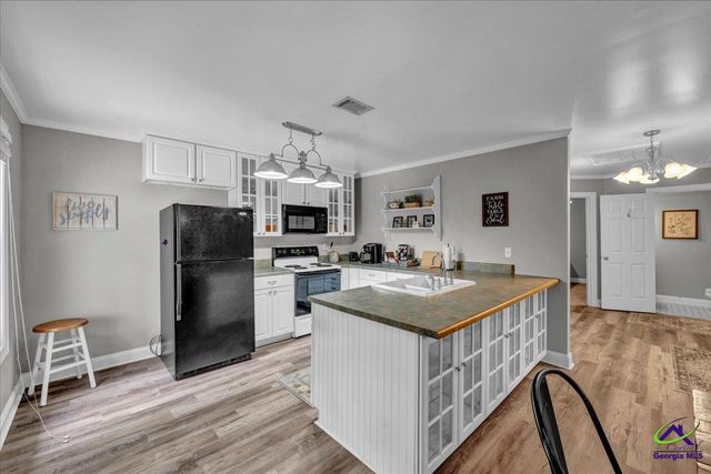 108 Howard Street, Byron, GA 31008