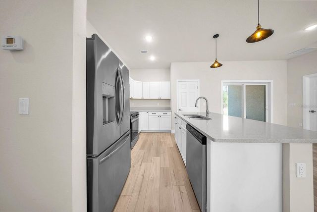 15062 SW 63RD COURT ROAD, Ocala, FL 34473