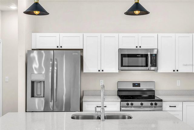 15062 SW 63RD COURT ROAD, Ocala, FL 34473