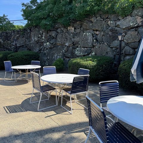 406 Paradise Rd 1C, Swampscott, MA 01907