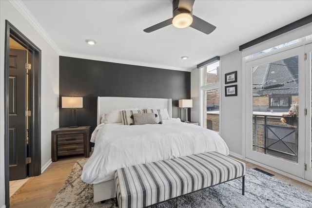 930 N Clark Street I, Chicago, IL 60610