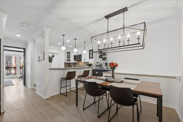 930 N Clark Street I, Chicago, IL 60610