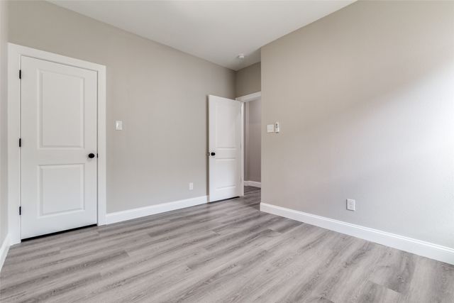 3402 Spring Avenue, Dallas, TX 75215