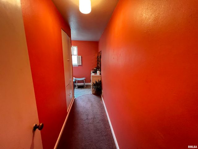 810 E 7TH Street, Centralia, IL 62801