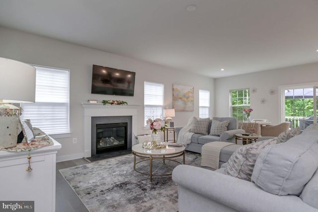 11316 OAKVILLE LN, Spotsylvania, VA 22551