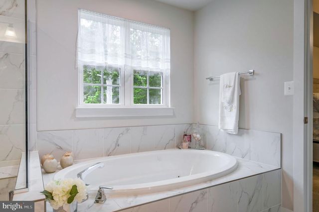 11316 OAKVILLE LN, Spotsylvania, VA 22551