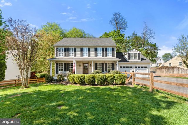 209 E A ST, Purcellville, VA 20132