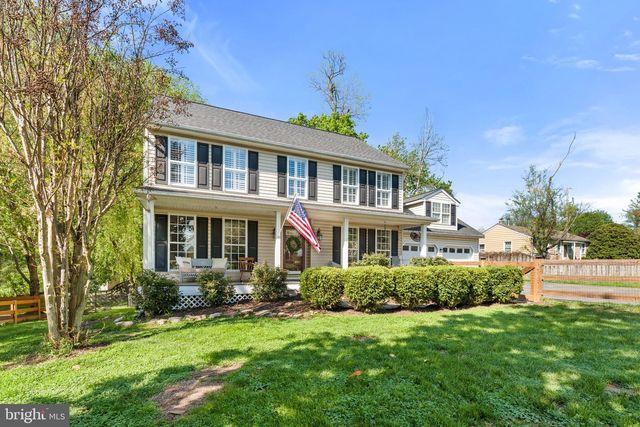 209 E A ST, Purcellville, VA 20132