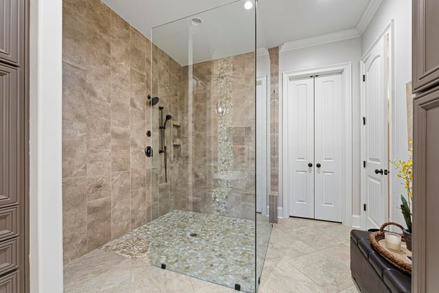 7868 EDMONTON PARK LN, Germantown, TN 38138