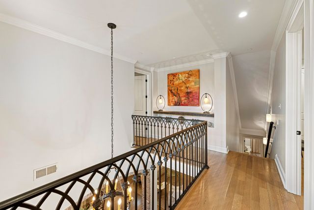 7868 EDMONTON PARK LN, Germantown, TN 38138