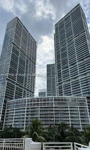 901 Brickell Key Blvd 906, Miami, FL 33131