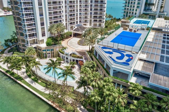 901 Brickell Key Blvd 906, Miami, FL 33131